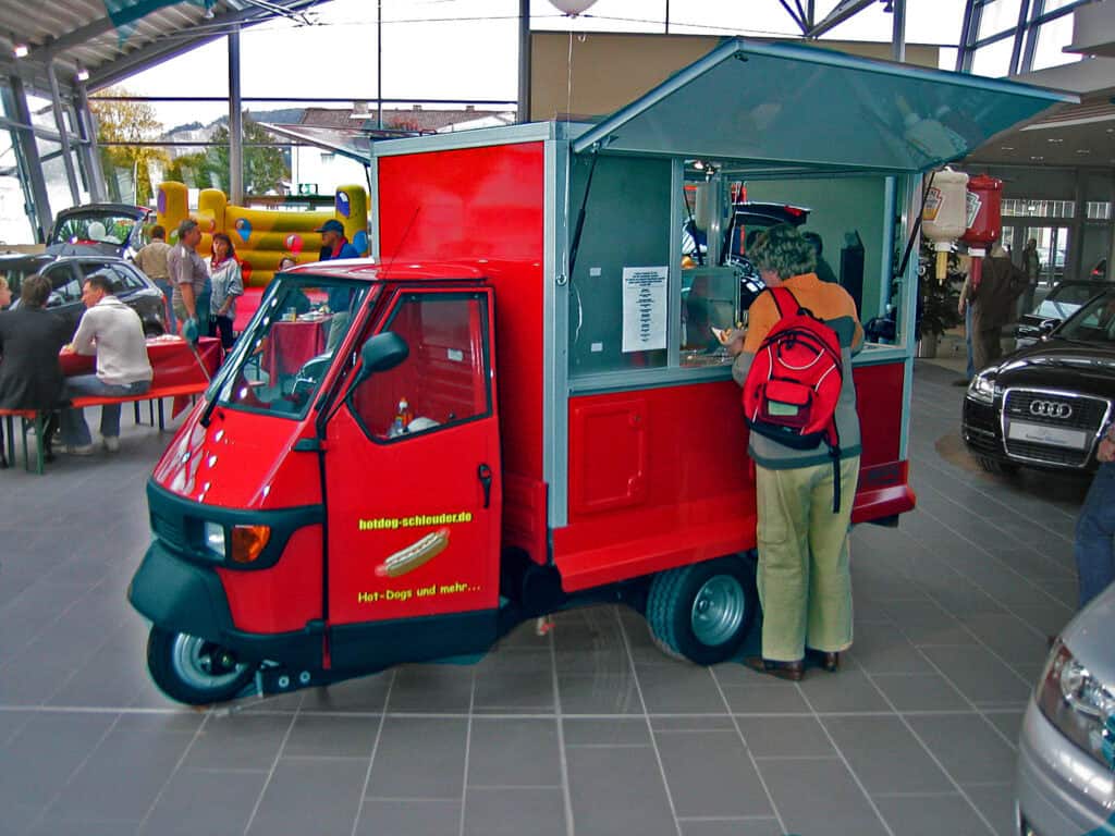 catering foodtruck im autohaus weinheim