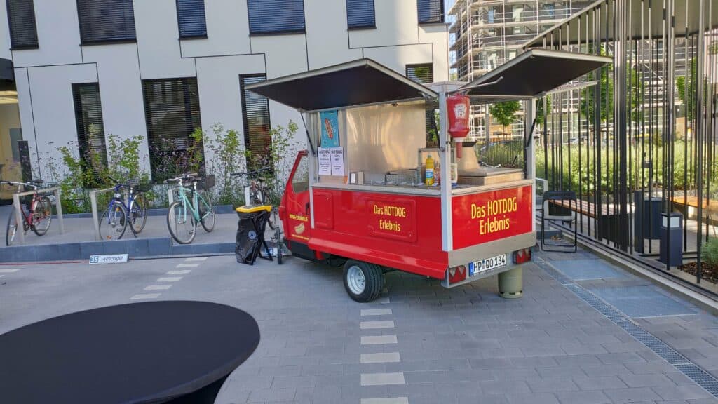 foodtruck outdoor catering hotdogs pulled pork heidelberg