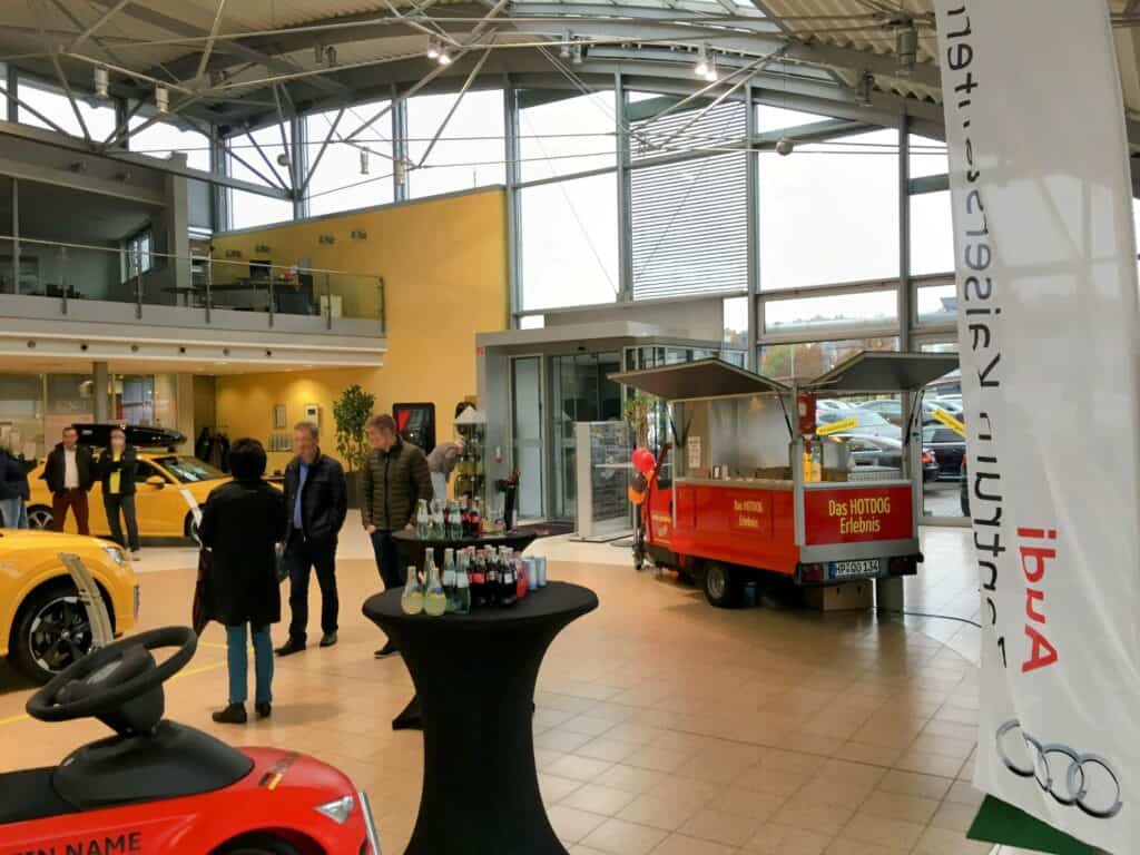 hotdogs foodtruck messestand mannheim