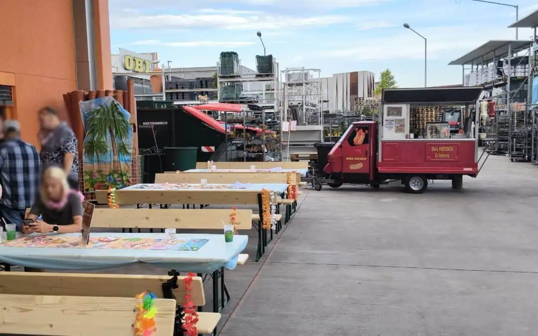 Hotdog-Catering beim Mitarbeiterfest von OBI in Hockenheim