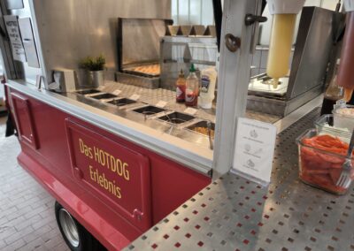Hotdog Catering Groß-Gerau beim 50-jährigen Firmenjubiläum der Schmidt Kommunalfahrzeuge GmbH
